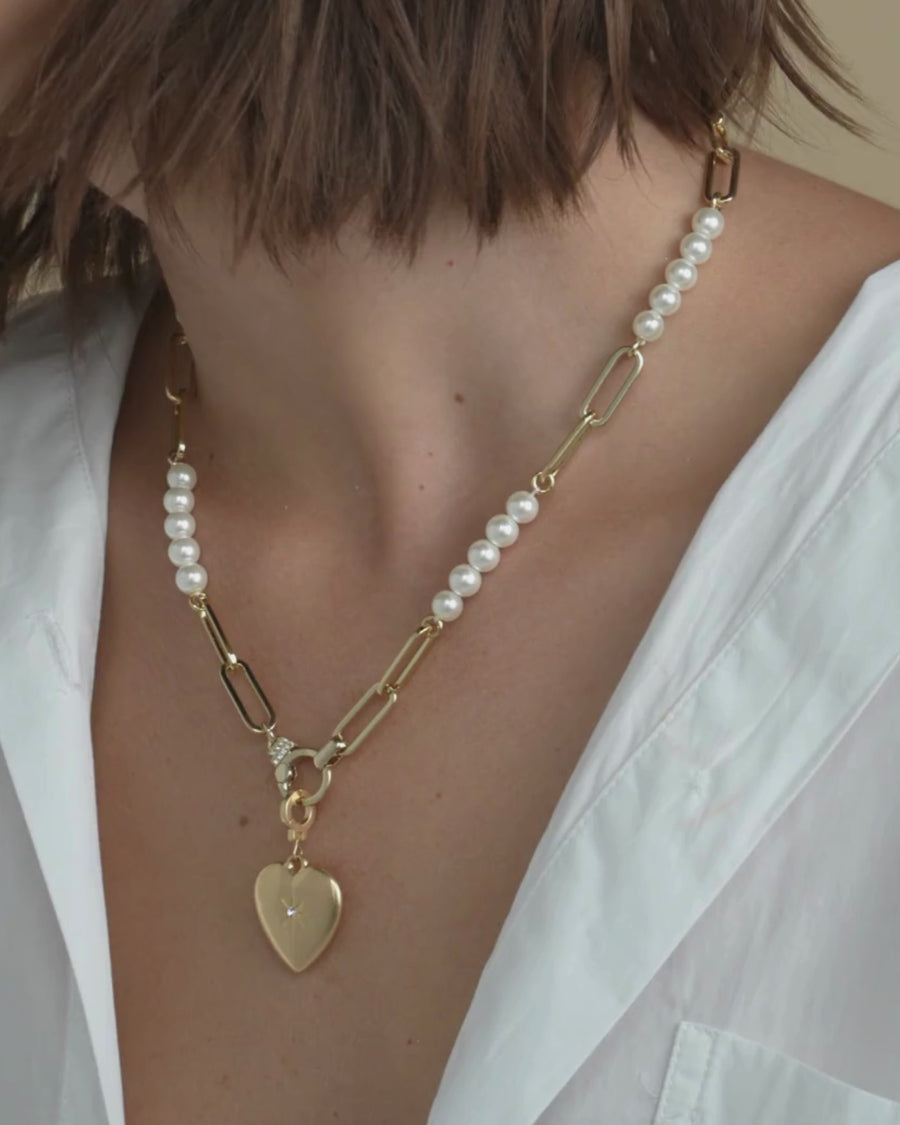 Lauren Pearl Necklace